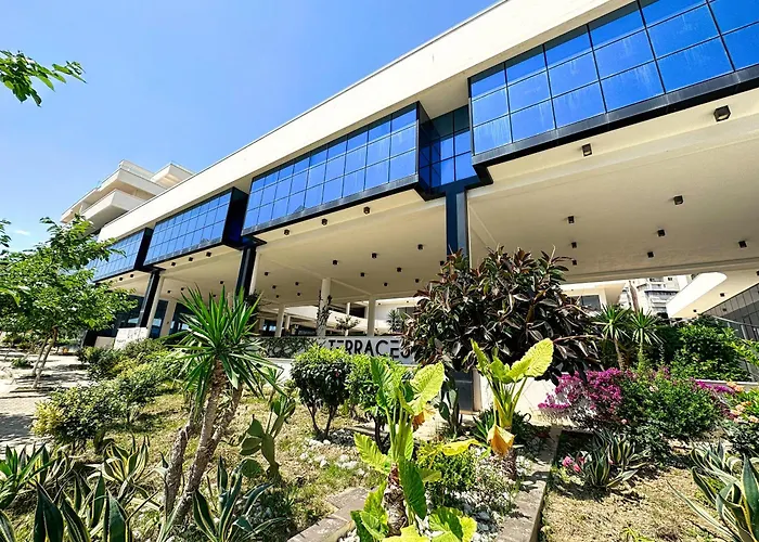 Golden Seaview Two Bedroom Apartment